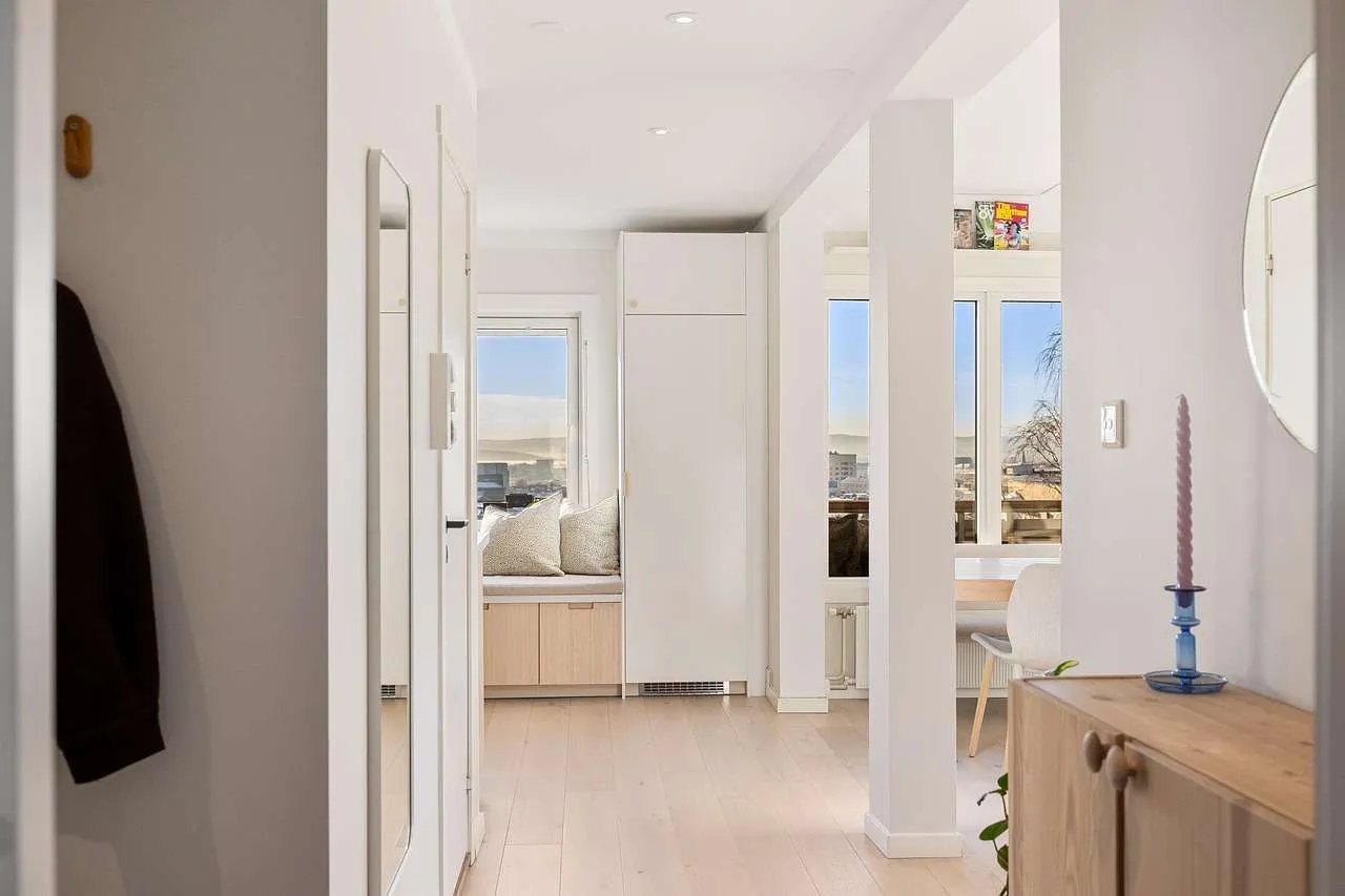 Window Tint for Home: Benefits & Guide